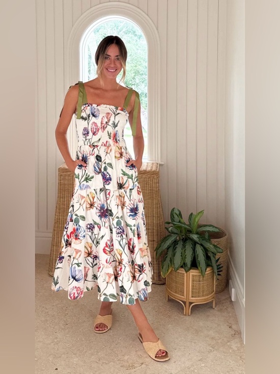 Aura Dresses & Skirts - PROSPERINA Aurea Midi Dress Bloom Service